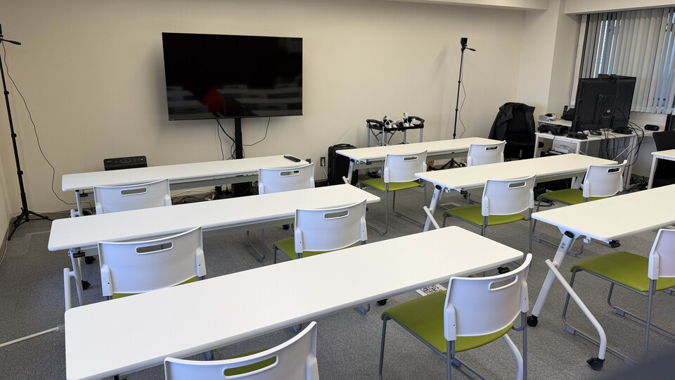 Kichijoji Spatial Lab: conference style 1 (table seating)